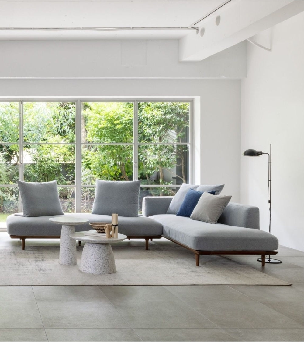 暮らしの風景に、そっと馴染む一台